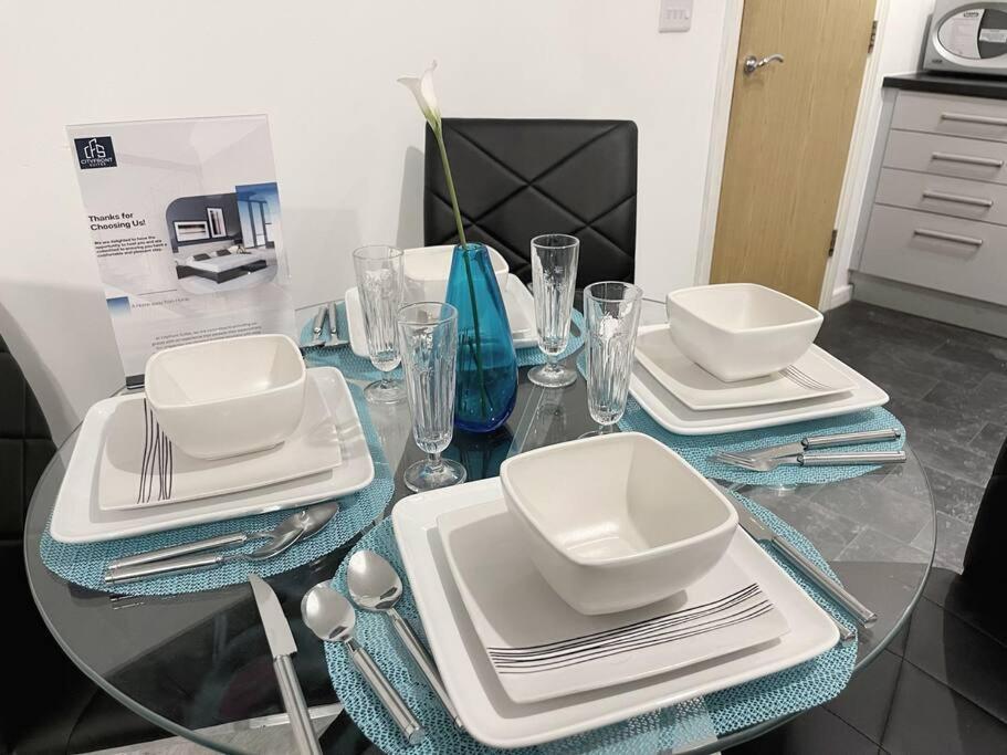 Cityfront Modern Apt Near City Centre/Etihad, Free Parking Манчестър Екстериор снимка