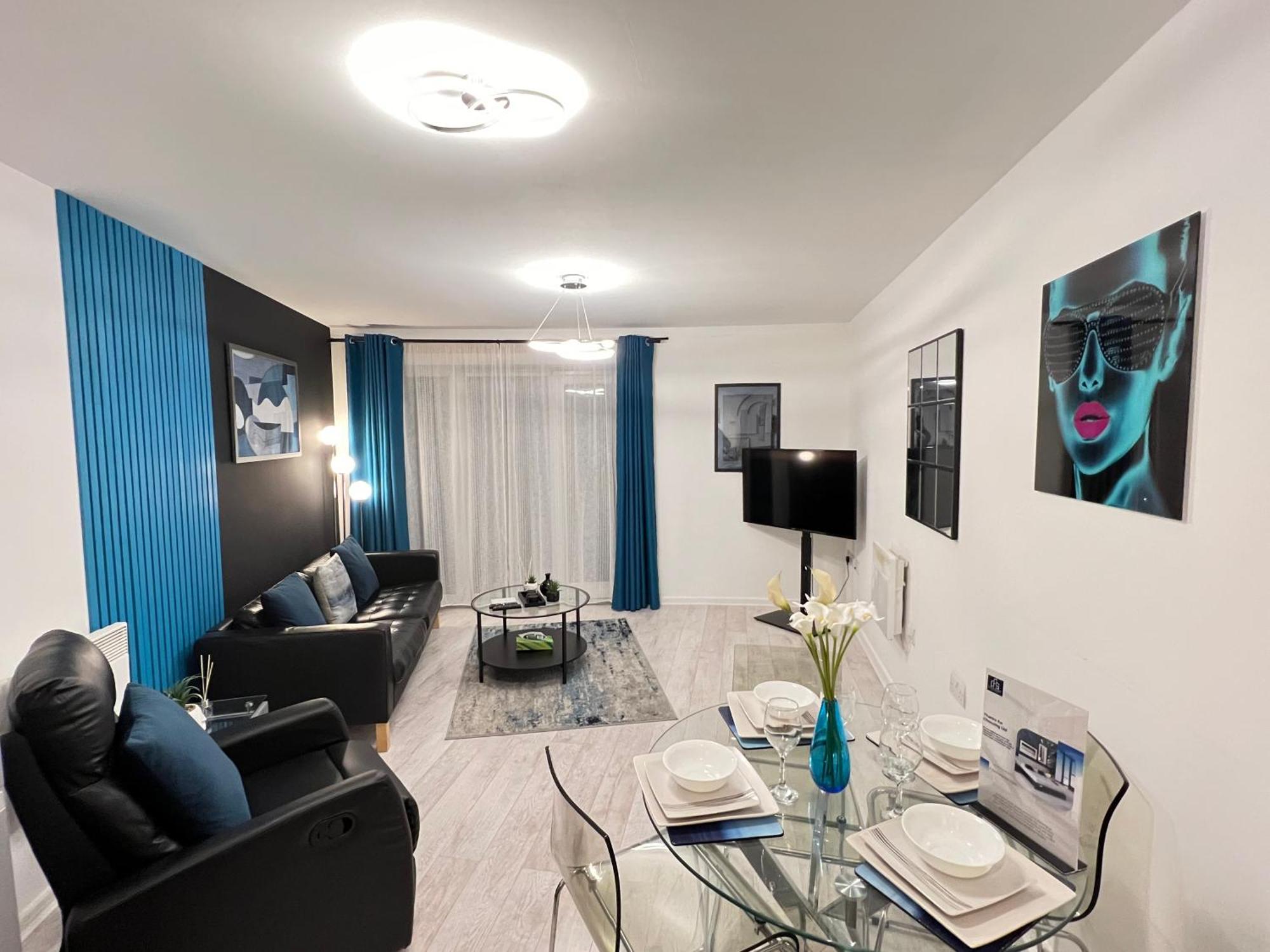 Cityfront Modern Apt Near City Centre/Etihad, Free Parking Манчестър Екстериор снимка